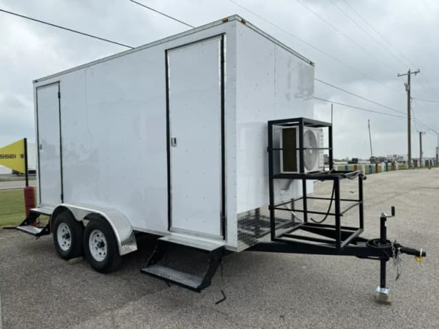 2 Station Portable Restroom Trailer 7′ x 14′ Unisex, Upscale Design
